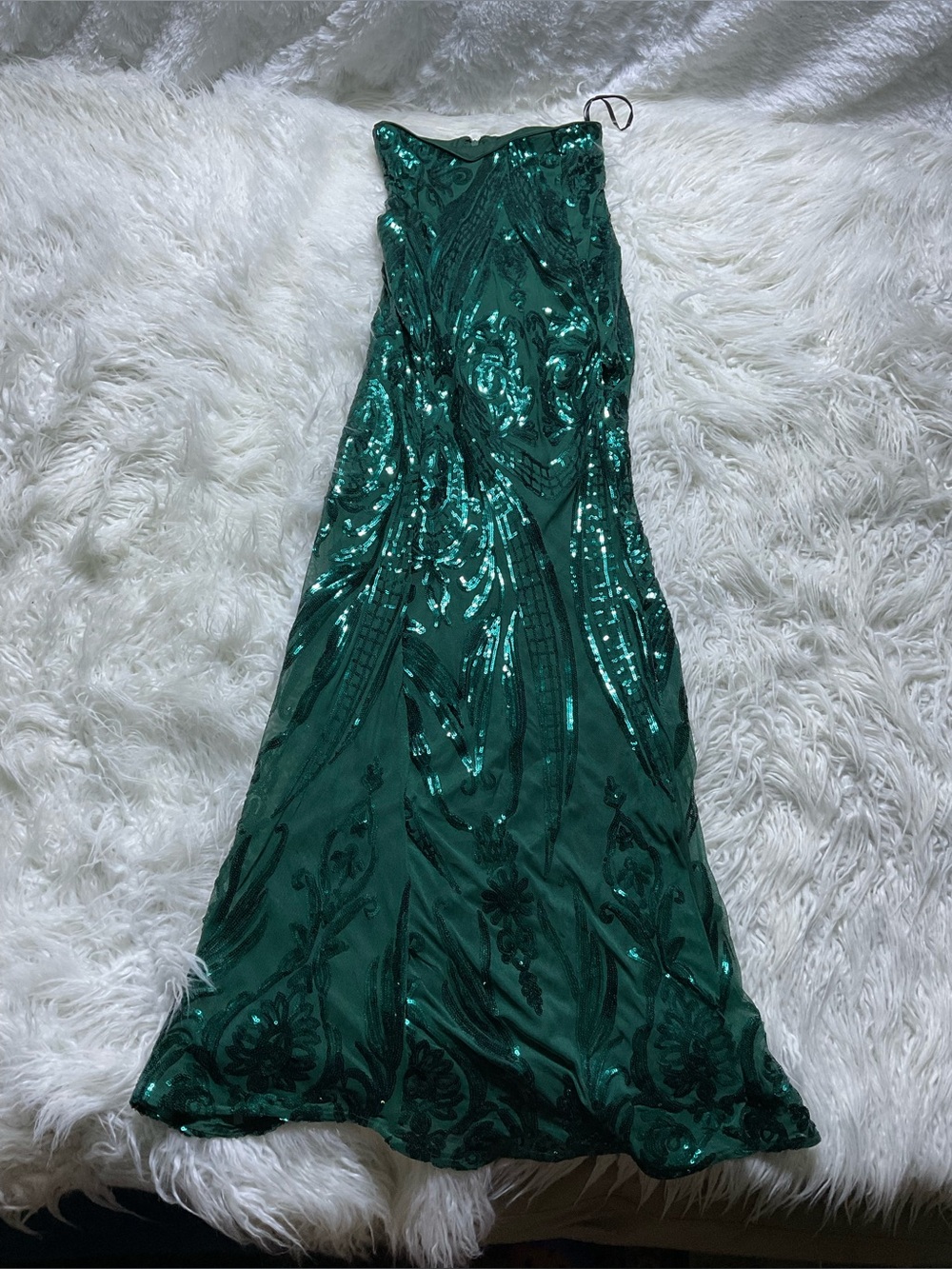 NWT Lulu’s Emerald Green Sequin Strapless Dress